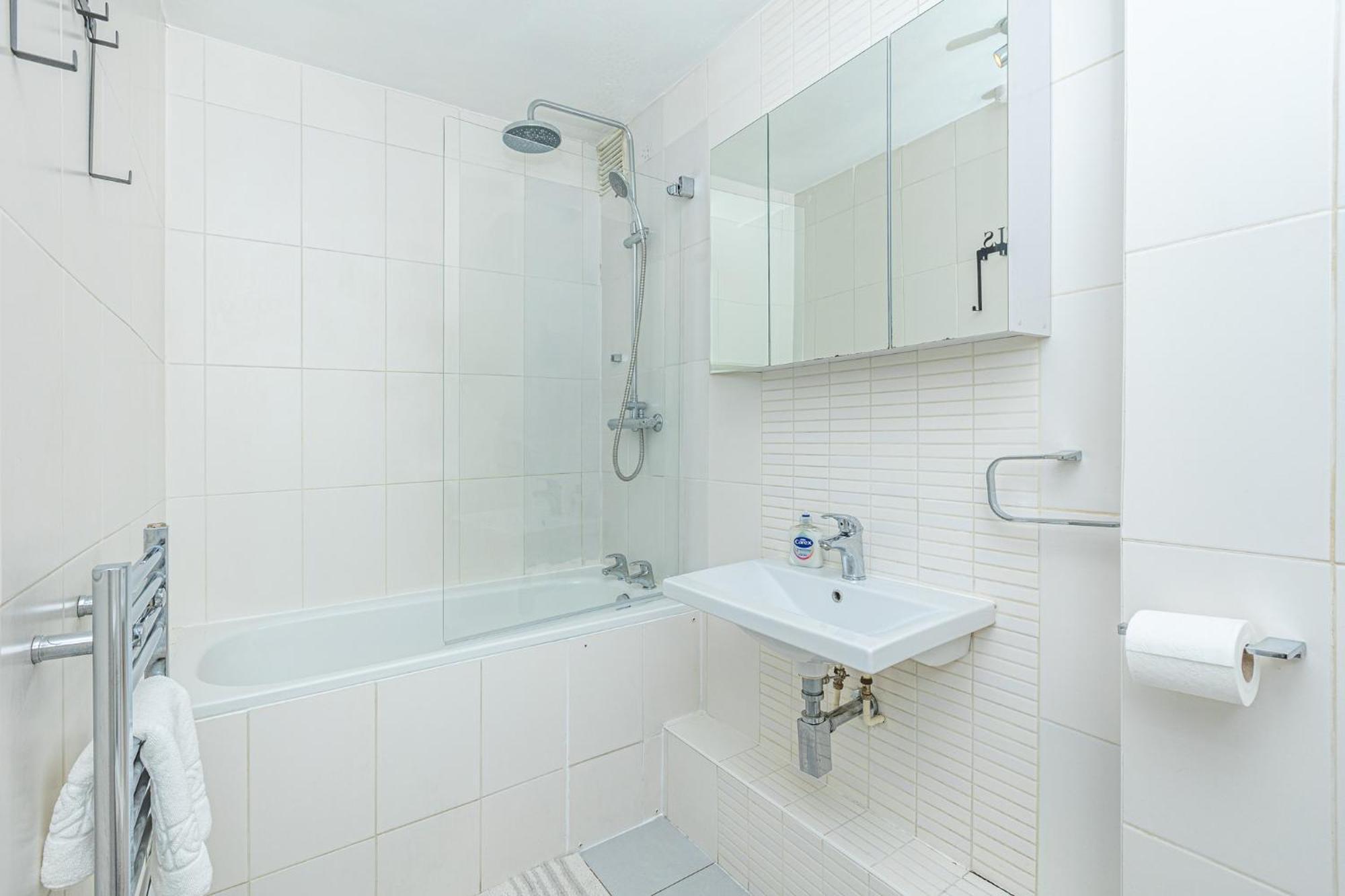 2Br Balcony, Battersea, 5Min Clapham Junction St Apartment Лондон Екстериор снимка